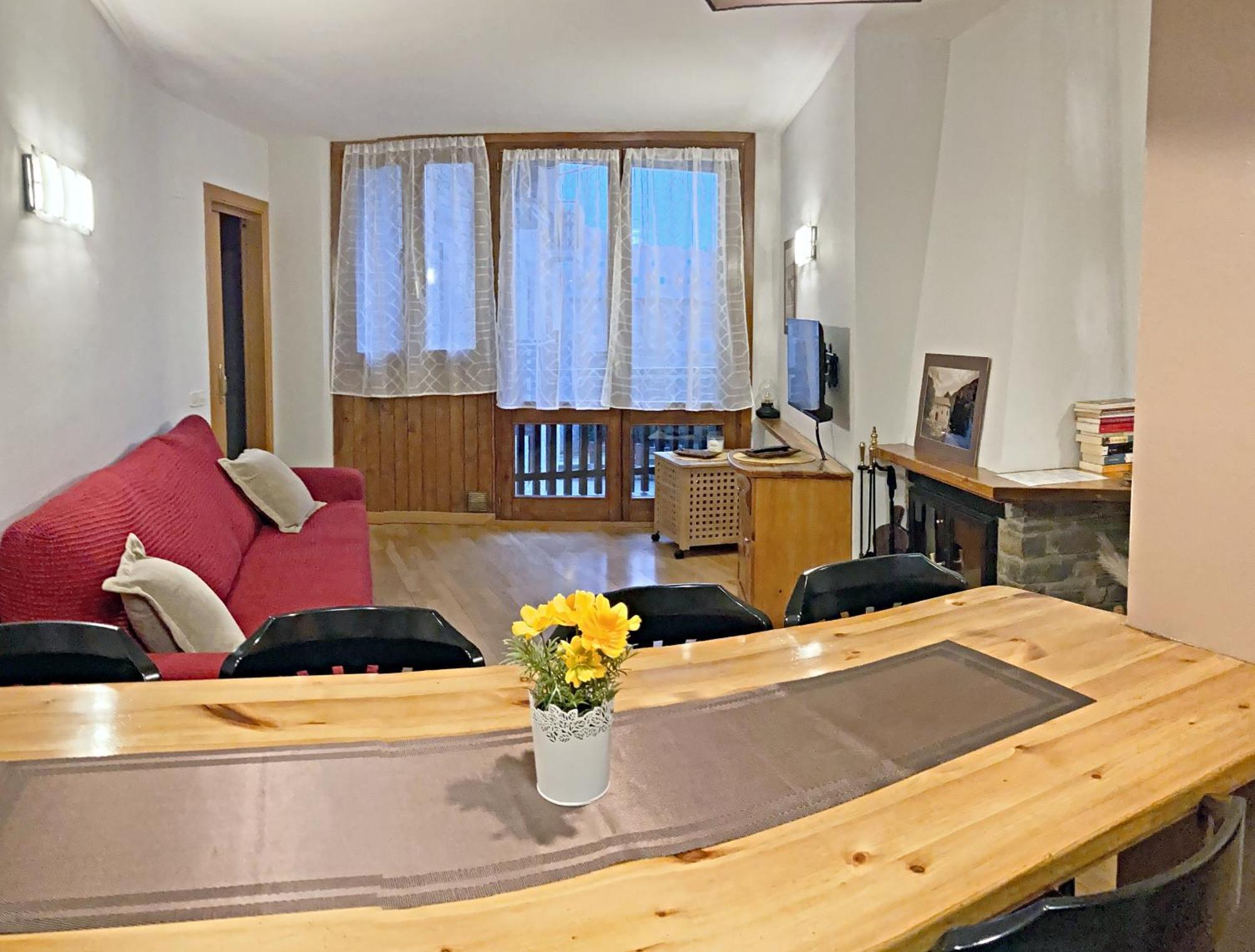 Apartamento Casovall Lägenhet Esterri d'Àneu Exteriör bild